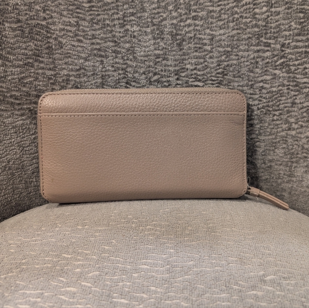 Saks Fifth Avenue Large Wallet - Picture 3 of 14